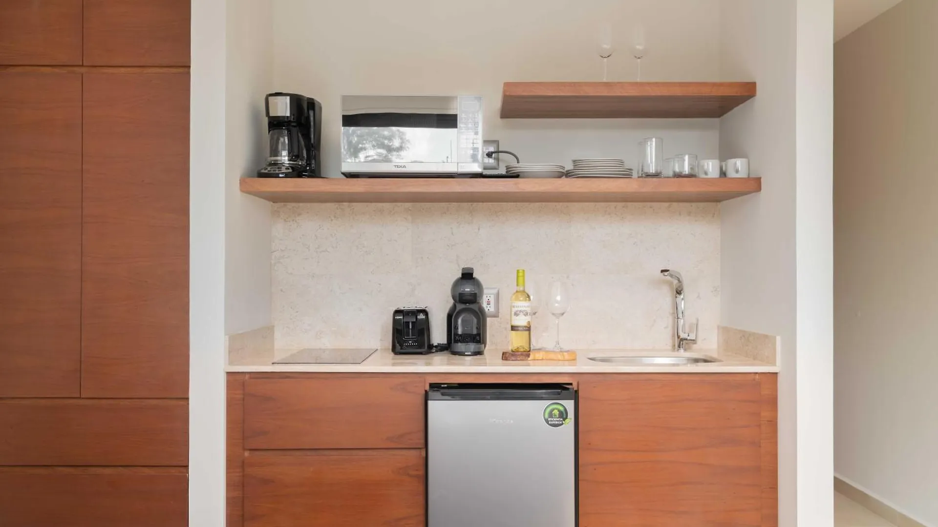 Apartment Phimai Suite & Infinity Pool, Fast Wifi, Nespresso & Netflix Tulum