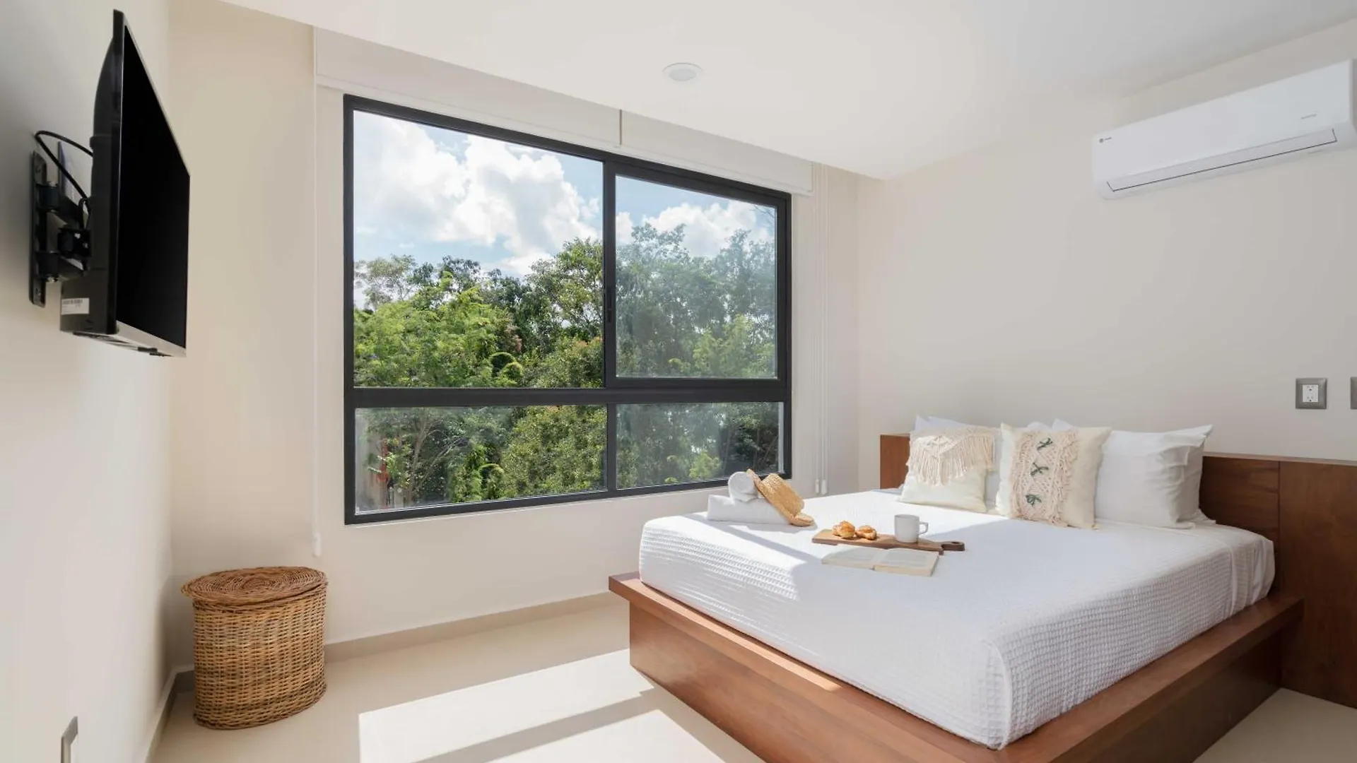 Phimai Suite & Infinity Pool, Fast Wifi, Nespresso & Netflix Tulum 0*,