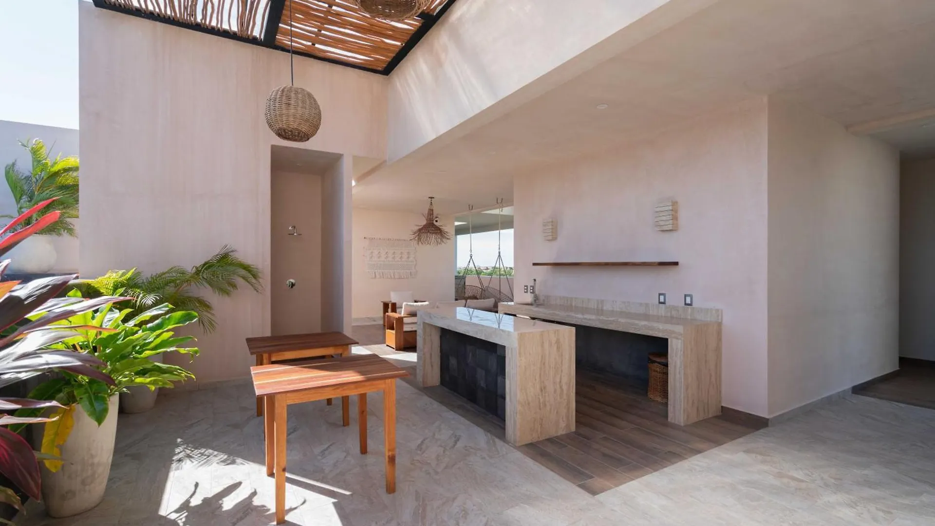 Phimai Suite & Infinity Pool, Fast Wifi, Nespresso & Netflix Tulum 0*,