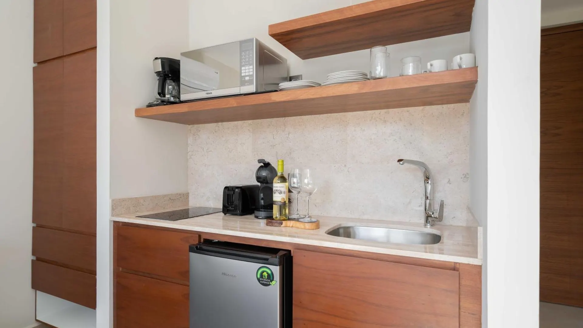 Phimai Suite & Infinity Pool, Fast Wifi, Nespresso & Netflix Tulum