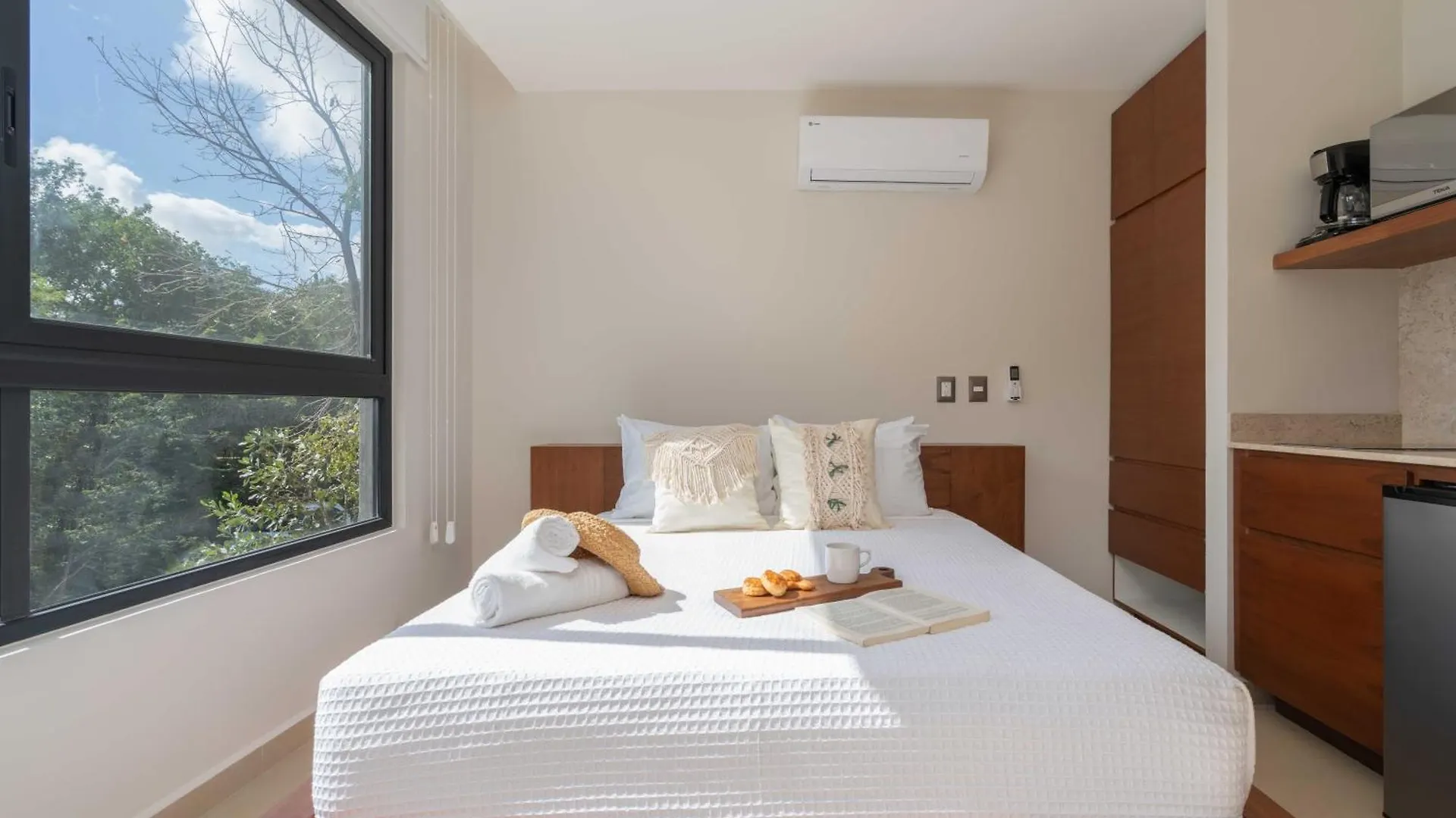 Phimai Suite & Infinity Pool, Fast Wifi, Nespresso & Netflix Tulum 0*,  Mexico